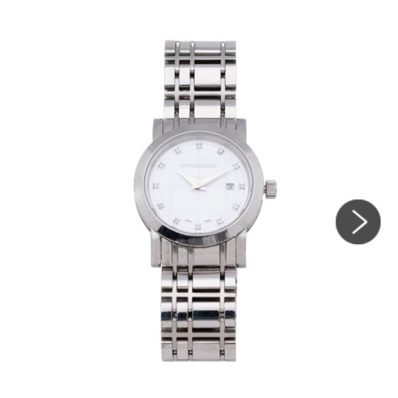 BURBERRY
Heritage Diamond Mother of Pearl Dial Stainless Steel Ladies Watch - Picture 2 of 11